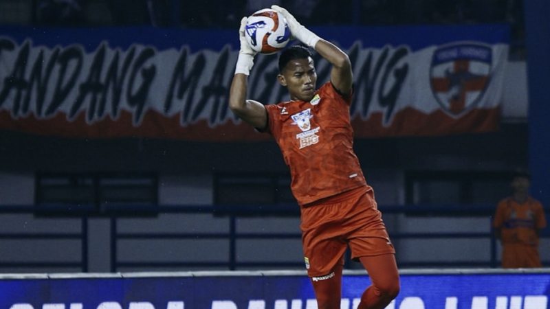 Hasil laga Borneo FC kontra Malut United FC berpotensi menentukan perubahan puncak klasemen. Foto: Instagram Persib