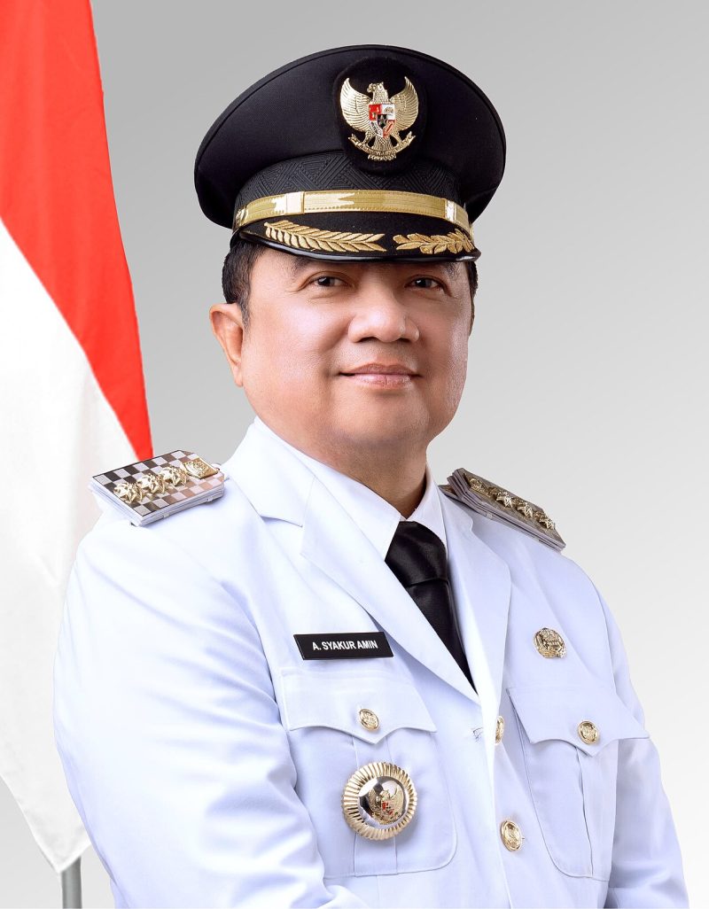 Bupati Garut, Abdusy Syakur Amin menyatakan Garut dalam kondisi siap untuk stok pangan dan pengamanan wilayah menjelang bulan suci Ramadhan serta evaluasi kunjungan wisata libur panjang. Foto: Wikipedia