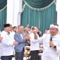 Sekda Jawa Barat Herman Suryatman saat membuka Forum Perangkat Daerah Setda Provinsi Jawa Barat di Aula Repeh Rapih Gedung Sate Bandung, Rabu (25/2/2026), menegaskan pentingnya peningkatan kapasitas SDM untuk mendorong transformasi total birokrasi dan percepatan pembangunan daerah. Foto: Humas Jabar