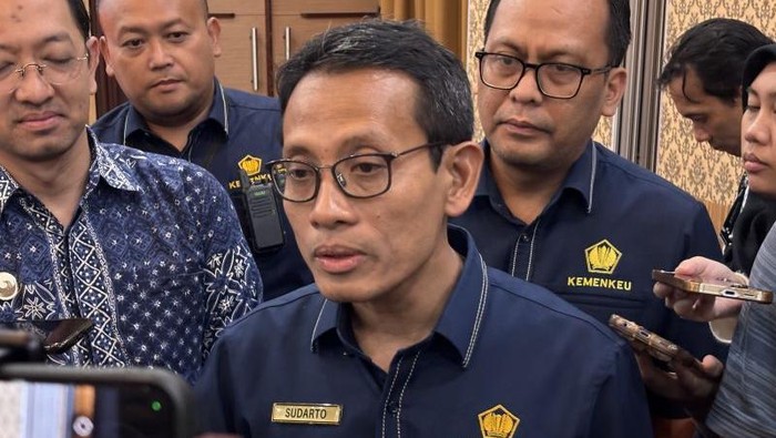 Direktur Utama Lembaga Pengelola Dana Pendidikan (LPDP) Sudarto (Foto: ANTARA/Imamatul Silfia)