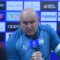 Pelatih Bojan Hodak memimpin Persib Bandung. Maung Bandung kokoh di puncak klasemen dengan pertahanan terbaik liga dan peluang besar mengunci gelar musim ini.

Sentuhan taktik Hodak menjadi fondasi konsistensi Persib sepanjang musim. Dengan 13 laga tersisa, strategi rotasi dan disiplin lini belakang yang ia bangun akan menjadi penentu apakah trofi kembali ke Kota Bandung. Foto: persib.co.id