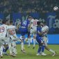 Sundulan penyerang Persib Bandung, Andrew Jung, ke gawang Persita Tangerang pada laga BRI Super League 2025/2026 di Stadion Gelora Bandung Lautan Api (GBLA), Bandung, Minggu (22/2/2026) memastikan kemenangan 1–0 bagi Maung Bandung. Foto: persib.co.id