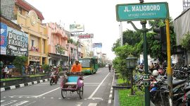 Ilustrasi Jalan Malioboro (Wikipedia/Gunawan Kartapranata)
