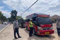 Pemerintah Provinsi Jawa Barat melalui Dinas Komunikasi dan Informatika (Diskominfo) memaksimalkan pemanfaatan aplikasi Sapawarga untuk mendukung kelancaran arus mudik Idulfitri 1447 Hijriah/2026. Foto: Humas Jabar