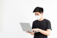 Ilustrasi Cara cara cek pengumuman SNBP 2025 (Freepik)
