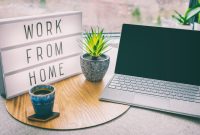 Ilustrasi Work From Home (WFH), Google
