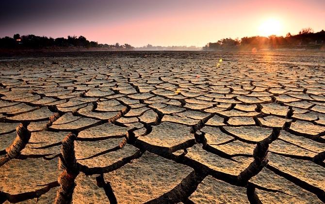Ilustrasi Kemarau - Musim kemarau tahun 2026 di wilayah Jawa Barat diperkirakan datang lebih cepat dibandingkan pola normalnya (Google)