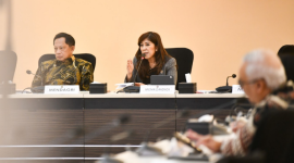Menkomdigi Meutya Hafid menyampaikan paparan dalam Rapat Tingkat Menteri Sinkronisasi Koordinasi dan Pengendalian (SKP) Pencegahan dan Penanganan Masalah Kesehatan Jiwa pada Anak dan Remaja di Kantor Kemenko PMK, Jakarta Pusat, Kamis (05/03/2026). Foto: Ardi W/Komdigi