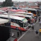 Aktivitas bus di Terminal Cicaheum Bandung yang dipersiapkan menjadi depo Bus Rapid Transit atau BRT. (Foto Humas Kota Bandung)