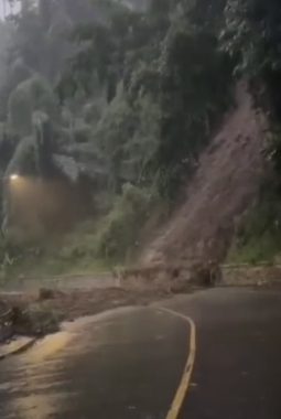 Longsor Susulan Terus Terjadi, Jalur Nasional Bandung–Cirebon di Cadas Pangeran Ditutup Total