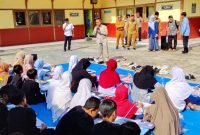 Wakil Menteri Pendidikan Dasar dan Menengah (Wamendikdasmen) RI, Fajar Riza Ul Haq, menegaskan komitmen pemerintah dalam mempercepat perbaikan infrastruktur pendidikan di daerah. (Dok Diskominfo Majalengka)