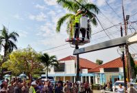 Pemerintah Kabupaten Majalengka resmi memulai program penataan dan perapihan kabel udara di sejumlah titik strategis, Kamis (16/4/2026)/ KabarPajajaran/Foto Humas Diskominfo Majalengka