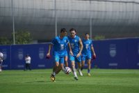 Pemain PERSIB, Eliano Reijnders memprediksi, laga kontra Bali United pada pekan ke-27 Super League2025/26 di Stadion Gelora Bandung Lautan Api (GBLA), Minggu, 12 April 2026, akan menjadi duel yang sarat emosi dan bertensi tinggi. (Foto Persib)