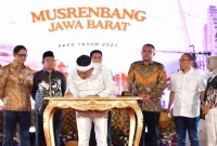 Gubernur Jawa Barat Dedi Mulyadi dalam Musyawarah Perencanaan Pembangunan (MUSRENBANG) Provinsi Jawa Barat Tahun 2027 di Bale Gede Pakuan, Kota Bandung Rabu (15/4/2026). (Foto Istimewa)