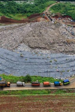 Kapasitas Menipis, TPA Sarimukti Hanya Bertahan hingga Akhir 2026