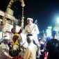 Suasana Kirab Budaya Tatar Sunda di Kabupaten Karawang yang menampilkan iring-iringan seni tradisional dan pusaka Mahkota Binokasih, Sabtu (9/5/2026) malam. Foto: Kabar Pajajaran