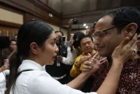 Mantan Menteri Pendidikan dan Kebudayaan era Presiden ke-7 RI Nadiem Anwar Makarim menangis usai mengikuti sidang tuntutan di Pengadilan Tipikor, Jakarta, Rabu (13/05/2026). Kapanlagi.com/ Budy Santoso