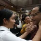 Mantan Menteri Pendidikan dan Kebudayaan era Presiden ke-7 RI Nadiem Anwar Makarim menangis usai mengikuti sidang tuntutan di Pengadilan Tipikor, Jakarta, Rabu (13/05/2026). Kapanlagi.com/ Budy Santoso