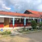 Bupati Majalengka Tinjau SDN 3 Mirat yang Ambruk, Perbaikan Segera melalui Dana BTT.