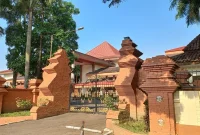 Gapura kantor DPRD Kabupaten Cirebon

