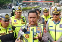 Kakorlantas Polri Irjen Agus Suryonugroho (tengah) Sumber : dok Korlantas Polri

