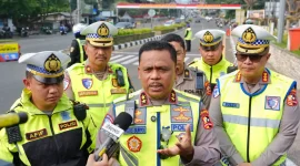 Kakorlantas Polri Irjen Agus Suryonugroho (tengah) Sumber : dok Korlantas Polri

