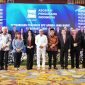 Gubernur Jawa Barat Dedi Mulyadi menghadiri Pengukuhan Pengurus DPP APINDO Jawa Barat Periode 2026–2031 di eL Hotel Bandung, Jumat (26/6/2026). Dalam kesempatan itu, ia mengajak pengusaha berkolaborasi membangun konektivitas menuju Pelabuhan Patimban. (Foto: Humas Jabar)