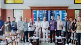 Kamar Dagang dan Industri (Kadin) Jawa Barat terus memperkuat perannya sebagai penghubung antara investor global dan Pemerintah Provinsi Jawa Barat (Kadin Jabar)