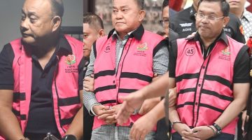Tiga mantan pimpinan BGN: Dadan Hindayana (kiri), Lodewyk Pusung (tengah), dan Sony Sanjaya (kanan)(ANTARA FOTO/M Risyal Hidayat)