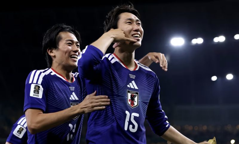 Pemain Jepang merayakan gol pada laga Grup F Piala Dunia 2026 melawan Tunisia di Monterrey, Meksiko, Minggu (21/6/2026). Samurai Biru menang telak 4-0 dan mencatat salah satu kemenangan terbesar dalam sejarah sepak bola Asia di ajang Piala Dunia. Foto: FIFA.