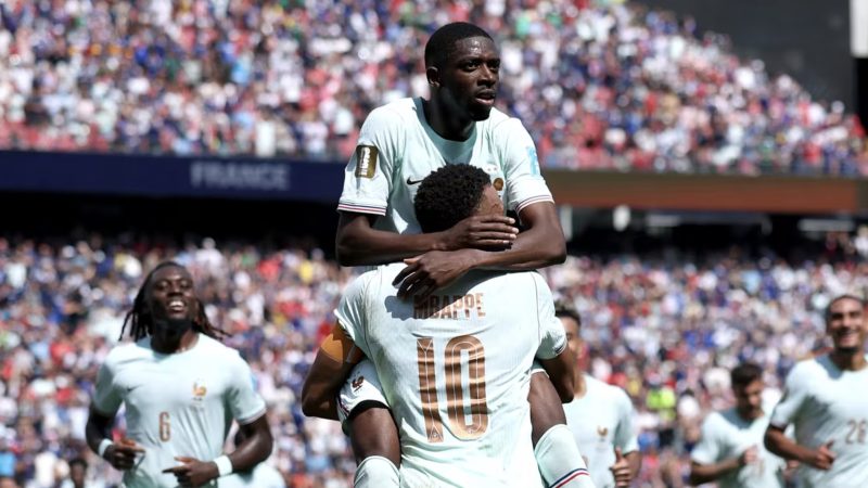 Ousmane Dembele tampil gemilang dengan mencetak hattrick saat Prancis mengalahkan Norwegia 4-1 pada laga terakhir Grup I Piala Dunia FIFA 2026. Kemenangan itu memastikan Les Bleus lolos ke babak 32 besar sebagai juara grup. (Foto: FIFA)
