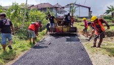 Bupati Majalengka Akui Jalan Rusak Jadi Sorotan Warga, Perbaikan Bertahap Terus Berjalan