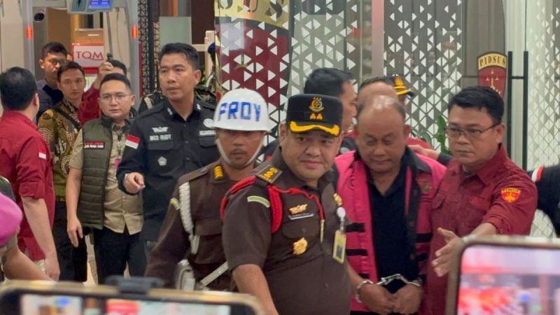Dadan Hindayana eks Kepala BGN berompi merah jambu di Kejagung RI, 3 Juni 2026 (Istimewa)