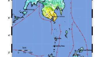 Pemutakhiran Peringatan Dini, Tsunami akibat gempa dengan kekuatan:7.7, lokasi: 244 km BaratLaut PULAUKARATUNG-SULUT, waktu:08-Jun-26 06:37:42 WIB, telah terdeteksi di LOLODA-HALMAHERABARAT (07:20WIB) 0.09m, MELONGUANE-KEPULUANTALAUD (07:27WIB) 0.19m, ULUSIAU-SITARO (07:27WIB) 0.18m (BMKG)