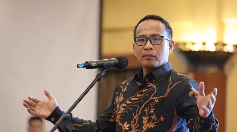Kadisdik Jabar Purwanto
