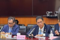Menteri Keuangan Purbaya Yudhi Sadewa dalam pertemuan bilateral dengan Menteri Keuangan Republik Rakyat Tiongkok (RRT), Lan Fo’an, di Beijing pada Rabu (17/6/2026).(Dokumentasi Kemenkeu)


