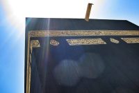 Ilustrasi kabah di Mekkah, Arab Saudi. Kementerian Agama (Kemenag) mengajak masyarakat di seluruh Indonesia berpartisipasi dalam Gerakan Nasional 1448K Titik Verifikasi Kiblat yang akan digelar pada 15-16 Juli 2026.
