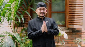 Bupati Pemalang Anom Widiyantoro