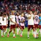 Pemain Spanyol merayakan kemenangan setelah mengalahkan Prancis 2-0 pada pertandingan semifinal Piala Dunia FIFA 2026 di Dallas Stadium, Arlington, Texas, Amerika Serikat. Gol Mikel Oyarzabal dan Pedro Porro membawa La Roja melaju ke final untuk pertama kalinya sejak 2010. Foto: FIFA.