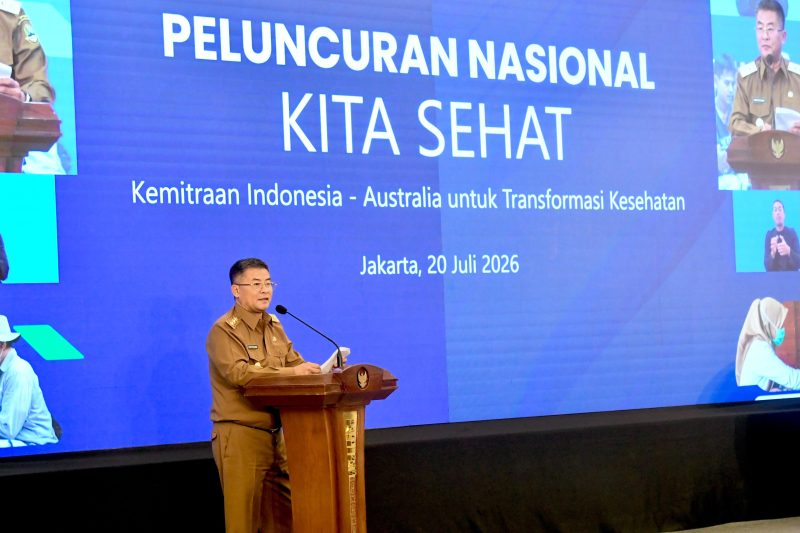 Wakil Gubernur Jawa Barat Erwan Setiawan menghadiri peluncuran Program KITA SEHAT di Kantor Kementerian PPN/Bappenas, Jakarta, Senin (20/7/2026). Program tersebut memperkuat layanan kesehatan primer untuk meningkatkan angka harapan hidup masyarakat. (Foto: Humas Jabar)