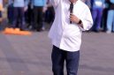 Sekretaris Daerah Jawa Barat Herman Suryatman bersama peserta didik mengikuti Aksi Ekologi sebagai penutup MPLS Pancawaluya 2026 di Taman Makam Pahlawan Cikutra, Kota Bandung, Selasa (21/7/2026). Foto: Humas Jabar