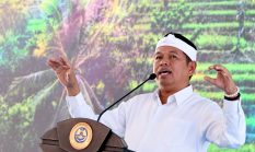 Dedi Mulyadi Evaluasi Angkot Tua dan Siapkan Bandara Husein Beroperasi Kembali Mulai Agustus