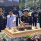 Gubernur Jawa Barat Dedi Mulyadi hadiri HUT Bhayangkara ke-80 di Mapolda Jabar, Rabu (1/7/2026)