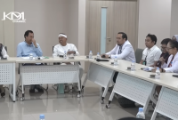 Dokter Rumah Sakit Hasan Sadikin (RSHS) Bandung menjelaskan rekonstruksi yang akan dijalani YTR. (YouTube KDM Channel)