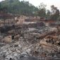 Kebakaran menghanguskan puluhan rumah dan fasilitas lainnya di Kampung Adat Kasepuhan Ciptamulya, Kecamatan Cisolok, Kabupaten Sukabumi, Sabtu (25/7/2026). Berdasarkan data BPBD Kabupaten Sukabumi men- catat ada 51 rumah hangus terbakar, mengakibatkan 51 kepala keluarga atau 159 jiwa terdampak.
