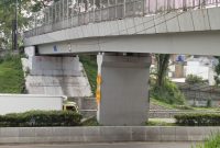 Retakan di jembatan Overpass Bojongsoang di di KM 146 + 400 ruas Tol Padaleunyi, nanti selama dua bulan jembatan tersebut akan diperbaiki, Kamis (9/7/2026)
