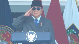 Presiden RI Prabowo Subianto saat melantik 1.204 Pamong Praja Muda di IPDN, Jatinangor, Jawa Barat, Rabu (29/7/2026). (Dok. YouTube Setpres)
