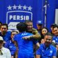 Wakil Gubernur Jawa Barat Erwan Setiawan menghadiri Pesta Biru peluncuran sponsor, jersei, dan skuad Persib musim 2026/2027 di Bandung Arena, Kota Bandung, Selasa (25/8/2026). (Foto: Humas Jabar)