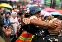 Kapolsek Cicalengka Kompol Ade Rahmat menjadi korban pengeroyokan. (Foto Ist)