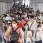 Ilustrasi Orang memakai Masker (Shutterstock)